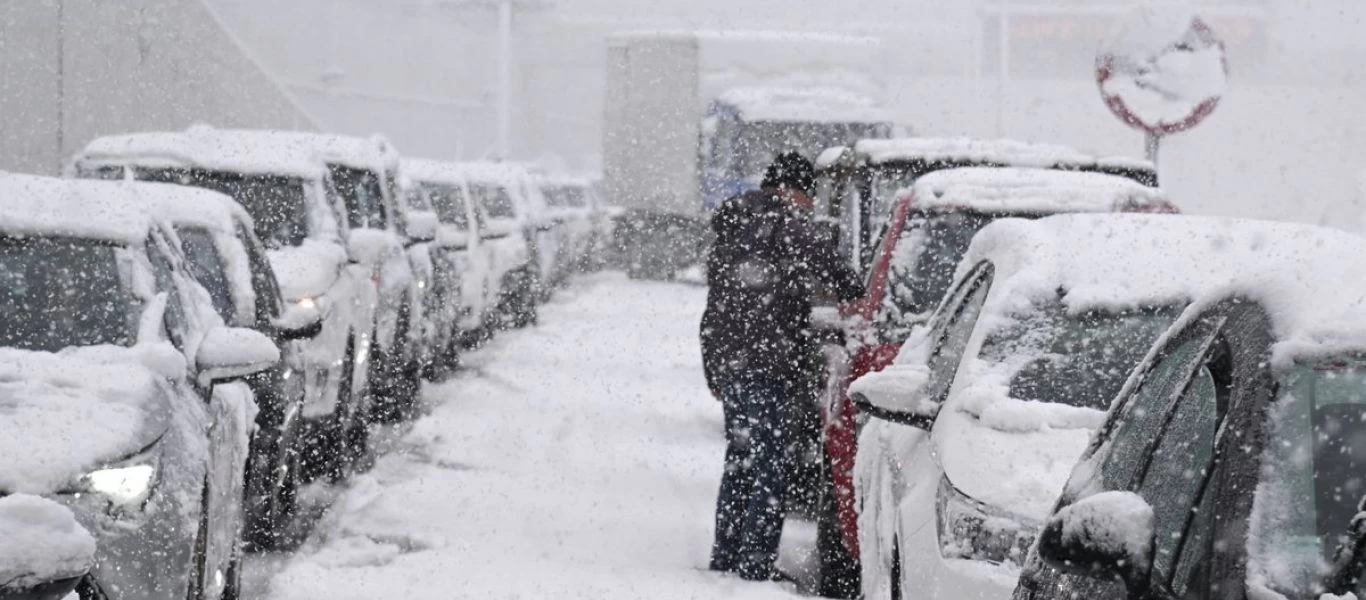 Σε απελπιστική κατάσταση οι οδηγοί στην Αττική Οδό: «Αύριο θα ξεμπερδέψουμε!»